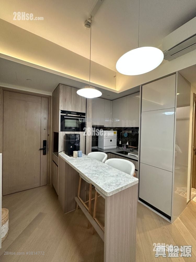 Villa Garda Ii Sell 2 Bedrooms 443 ft²