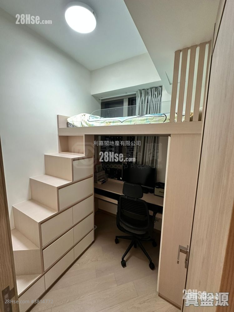 Villa Garda Ii Sell 2 Bedrooms 443 ft²