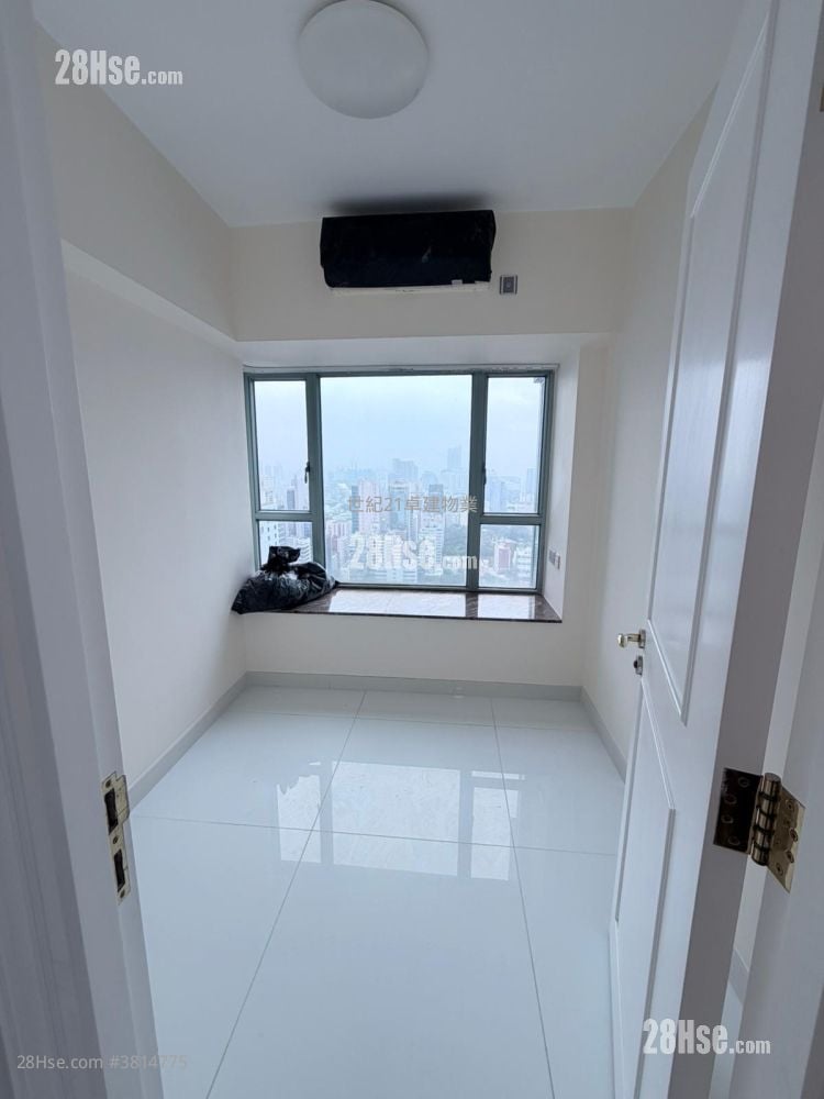 港景峰 售盤 3 房 , 2 浴室 785 平方呎