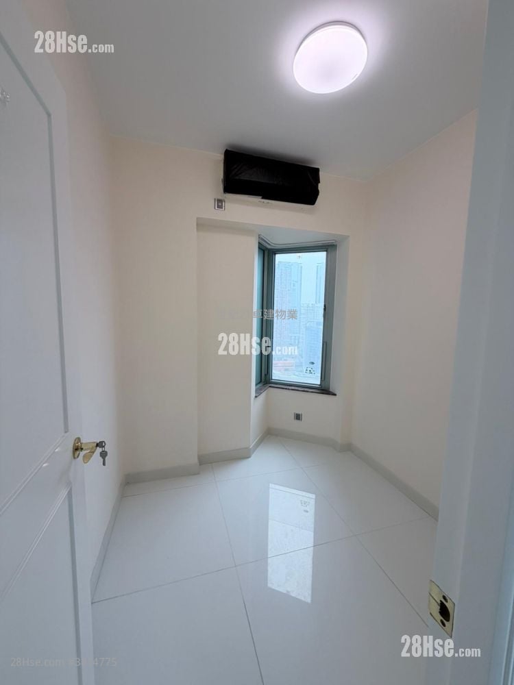 港景峰 售盤 3 房 , 2 浴室 785 平方呎