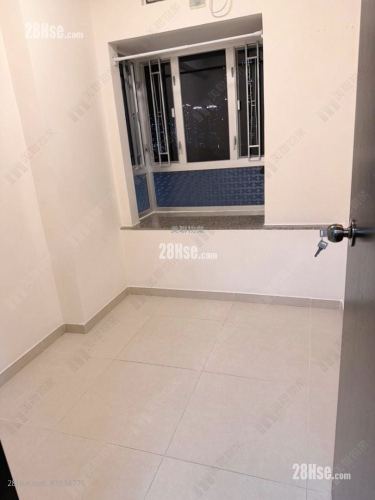 青怡花园 售盘 2 房 , 1 浴室 343 平方尺