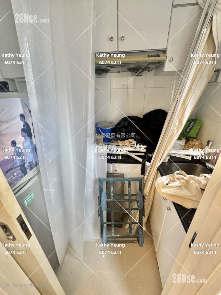 庇利金街13-25号 租盘 2 房 , 1 浴室 310 平方尺