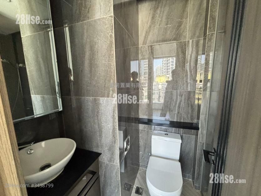 蝶翠峰 租盘 2 房 255 平方尺