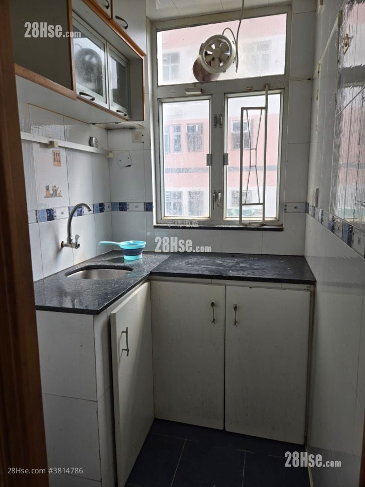 安宁大厦 租盘 2 房 , 1 浴室 246 平方尺