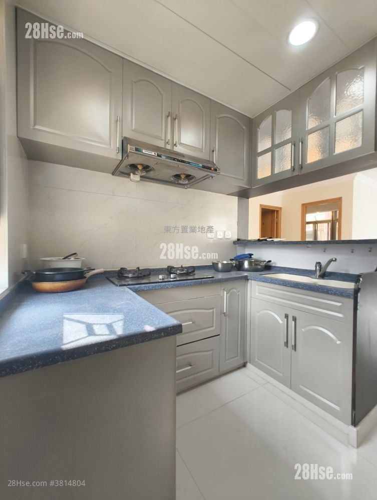 Village Rental 3 Bedrooms , 2 Bathrooms 700 ft²