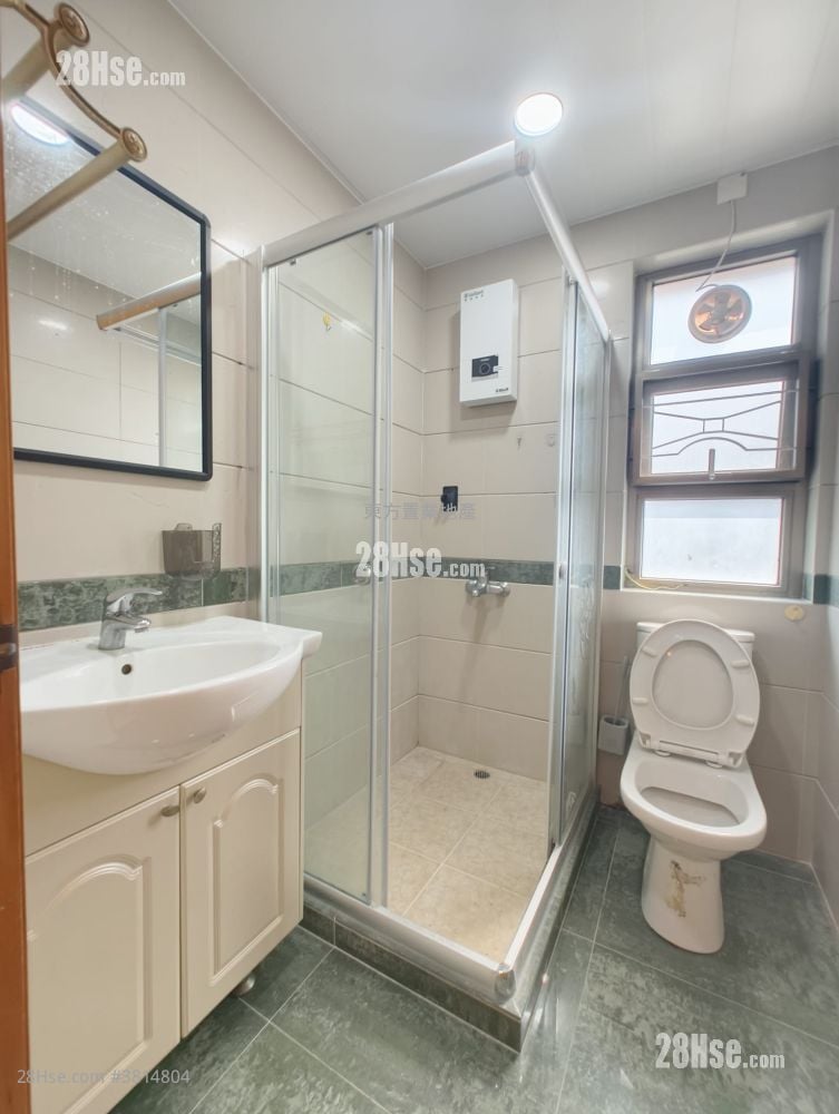 Village Rental 3 Bedrooms , 2 Bathrooms 700 ft²