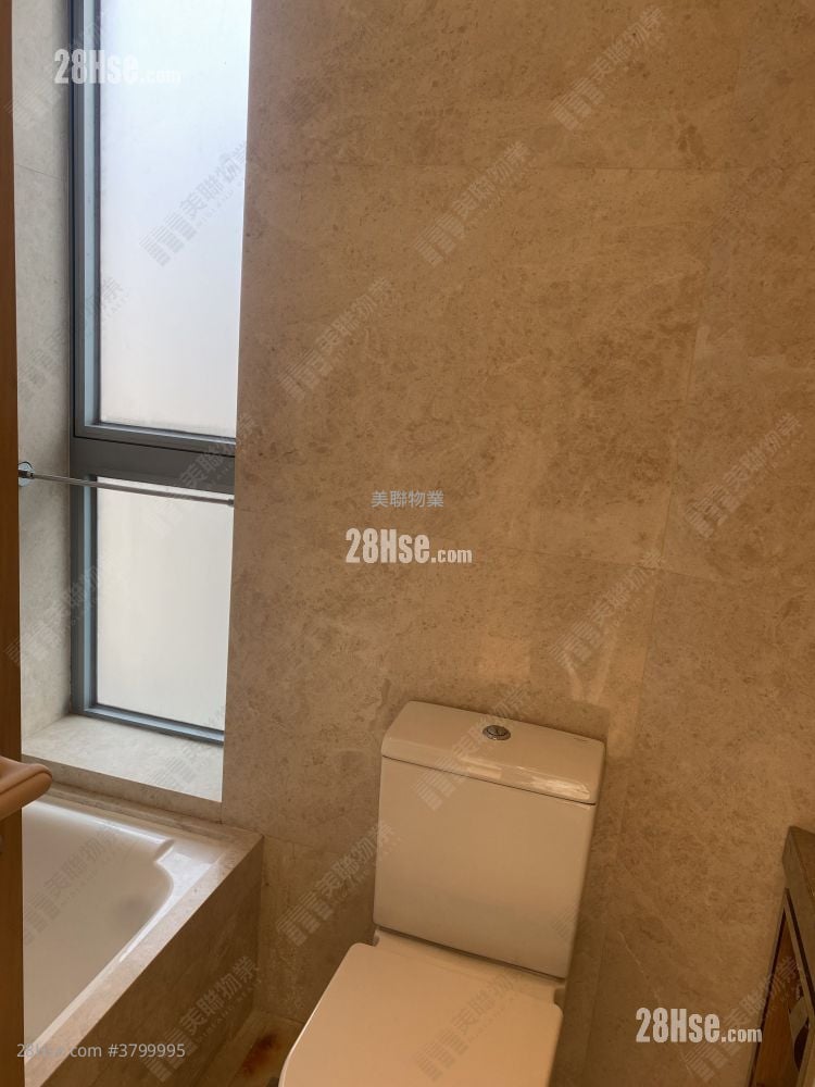 The Parkside 租盘 3 房 , 2 浴室 750 平方尺