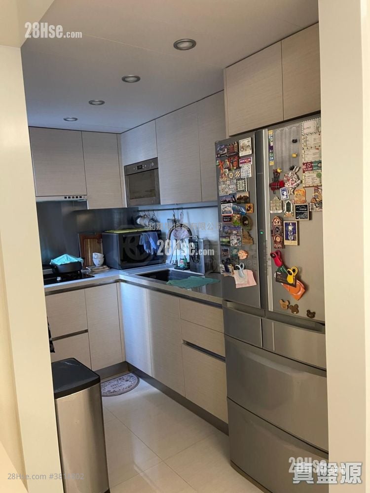 蔚翠花園 售盤 3 房 , 2 浴室 716 平方呎