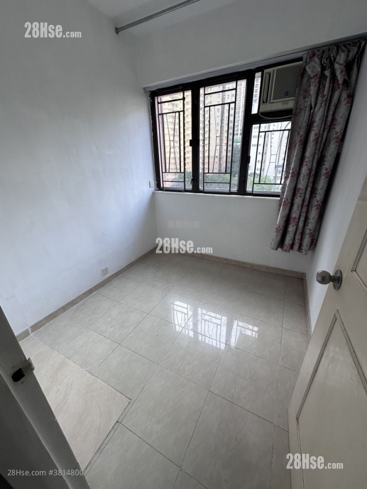 Kwai Chung Centre Rental 2 Bedrooms , 1 Bathroom 353 ft²