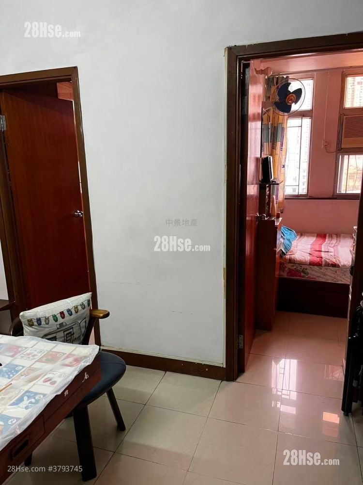 Phase 2 Of Mei King Mansion Sell 2 Bedrooms , 1 Bathroom 378 ft²