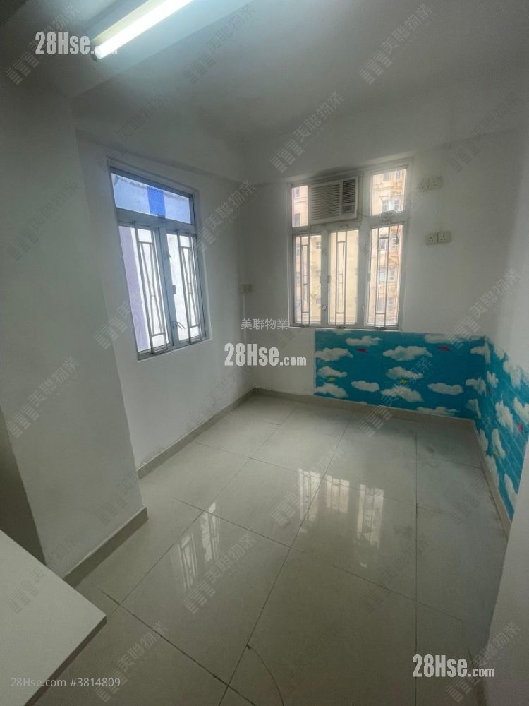 Yuet Loong Mansion Sell 2 Bedrooms , 1 Bathroom 342 ft²