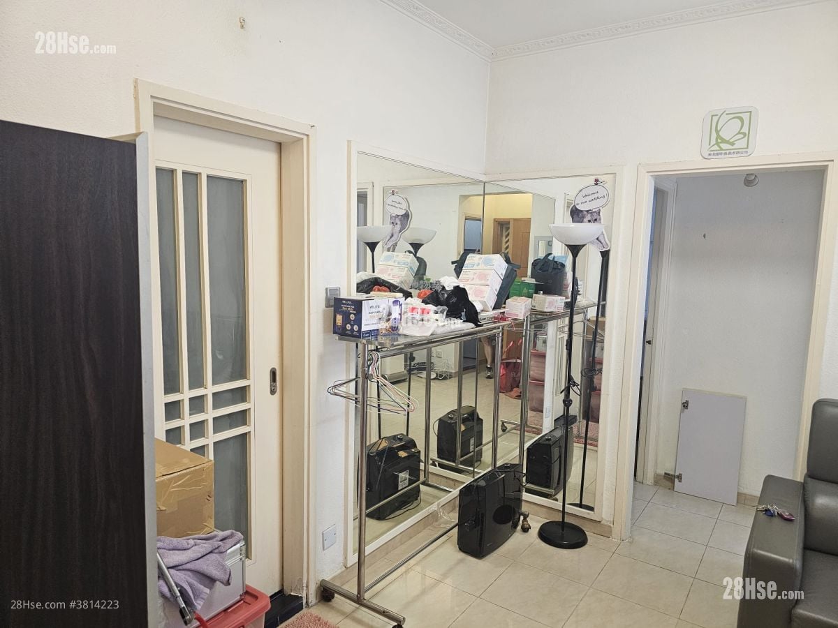 盛發大廈 售盤 2 房 , 1 浴室 376 平方呎