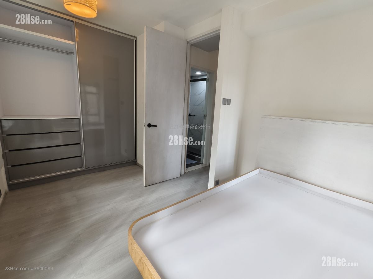 花都广场 租盘 2 房 , 1 浴室 370 平方尺