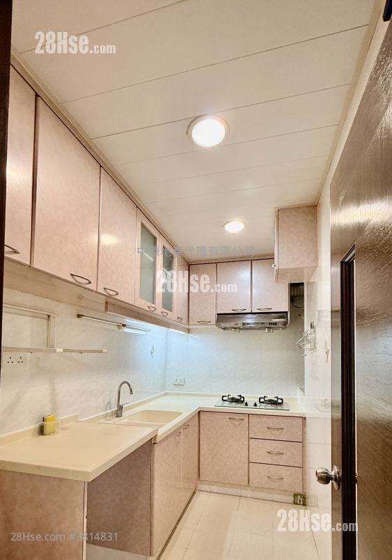 Broadview Garden Sell 2 Bedrooms 504 ft²