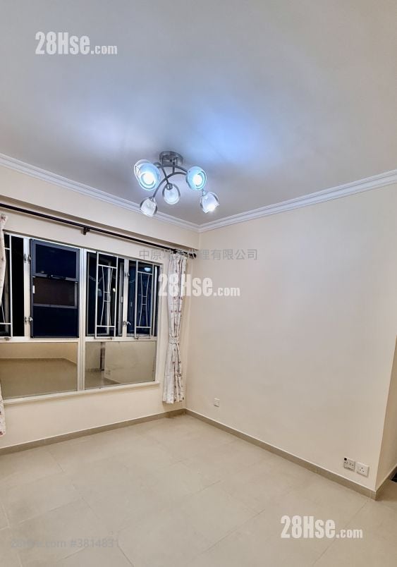 Broadview Garden Sell 2 Bedrooms 504 ft²