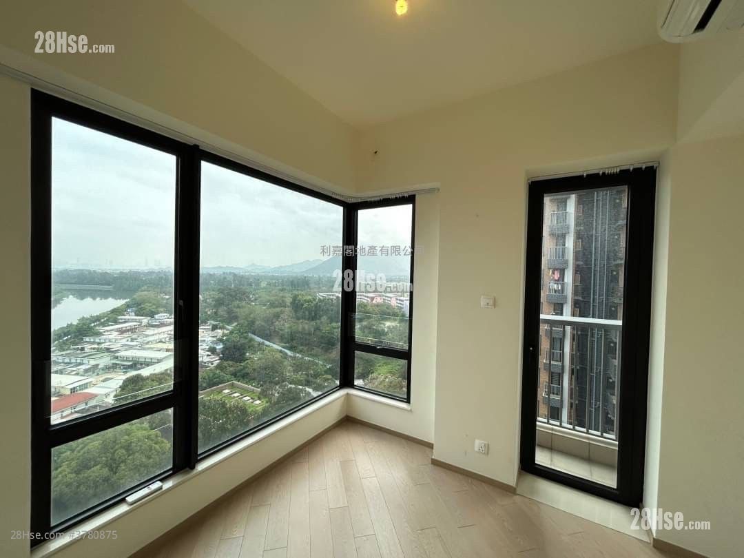 Twin Regency Sell 2 Bedrooms 454 ft²