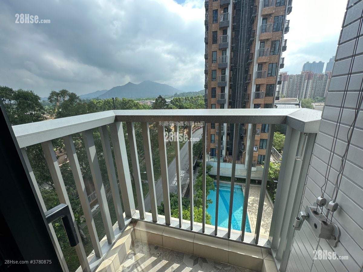 Twin Regency Sell 2 Bedrooms 454 ft²