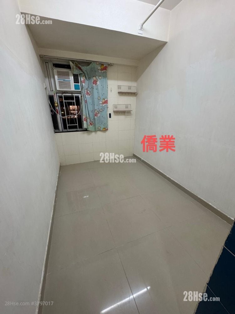 Kiu Yip Mansion Rental 110 ft²