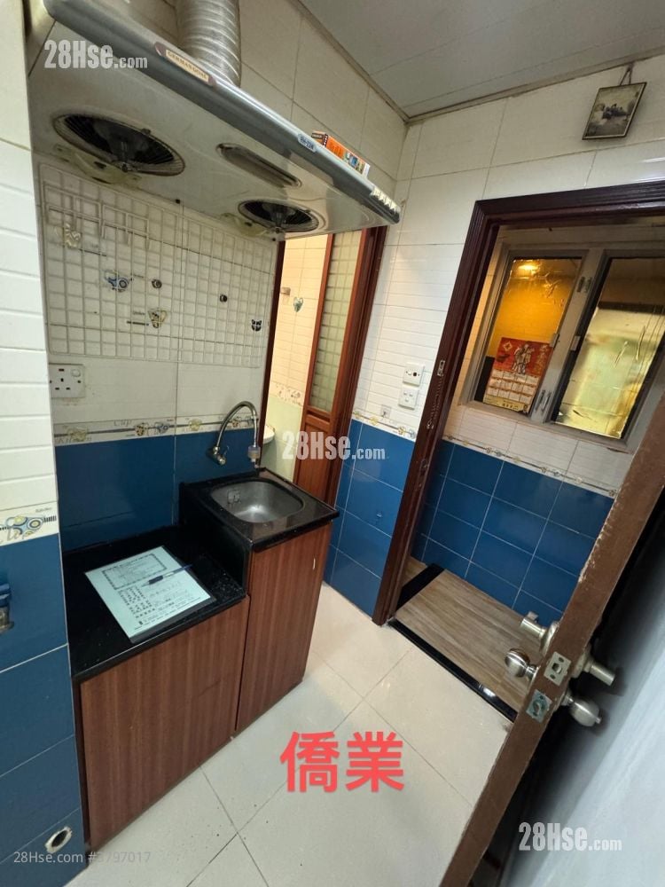 Kiu Yip Mansion Rental 110 ft²