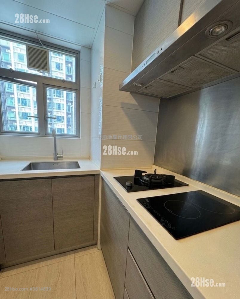 Yuccie Square Sell 3 Bedrooms , 2 Bathrooms 643 ft²