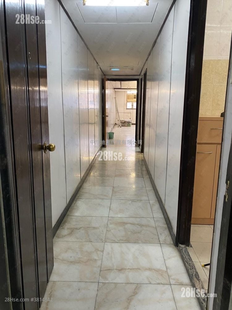 Gallant House Sell 2 Bedrooms 1,074 ft²