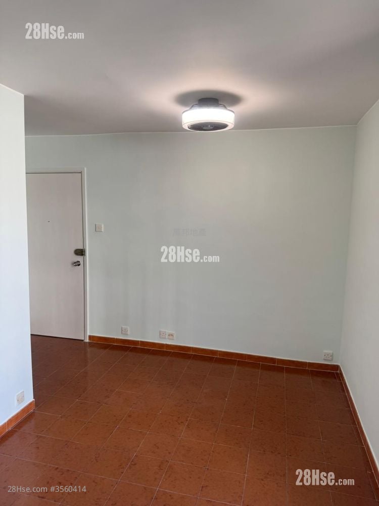 渔晖苑 租盘 2 房 , 1 浴室 384 平方尺