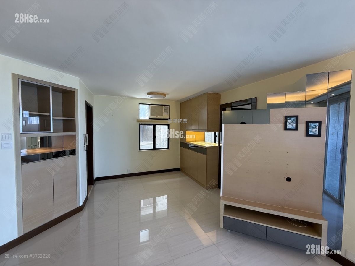 杏花邨 售盤 3 房 659 平方呎