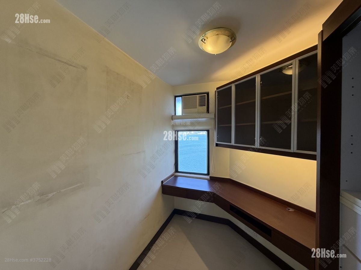 杏花邨 售盤 3 房 659 平方呎