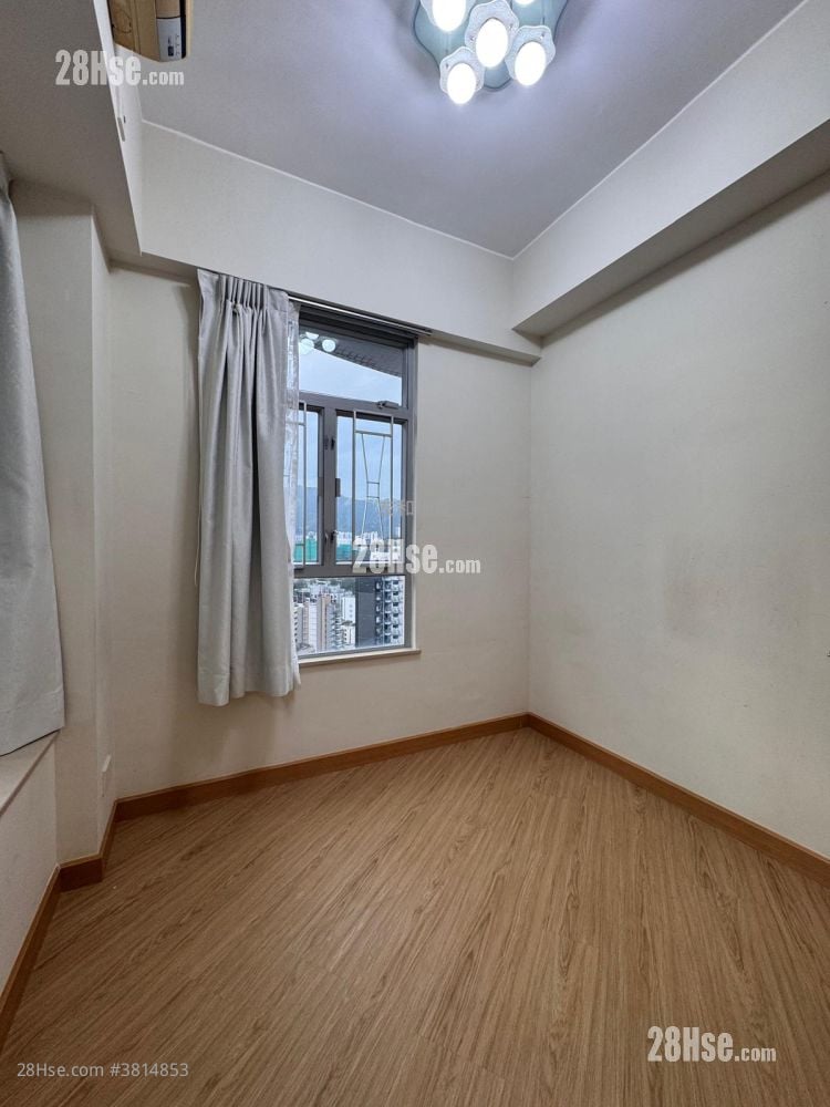 成龍居 售盤 1 房 315 平方呎