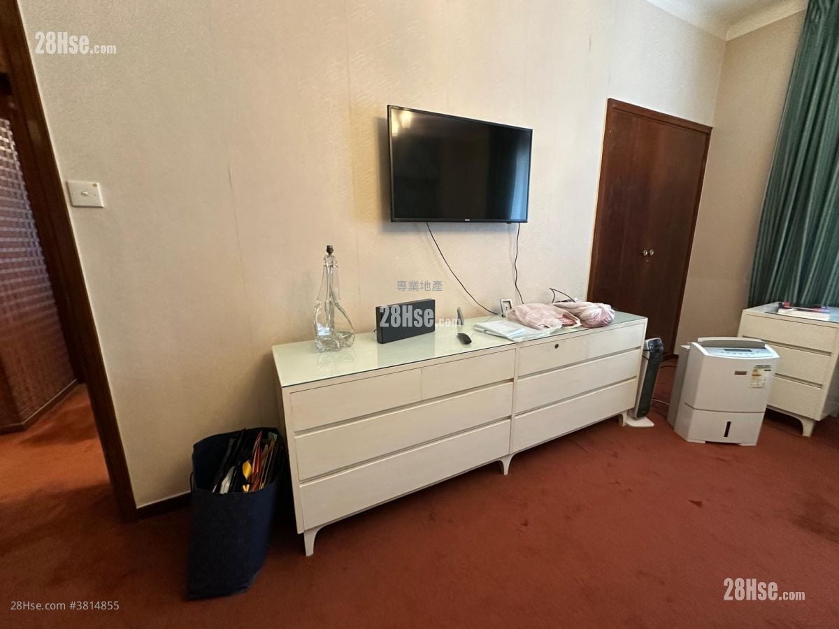 寶雲大廈 售盤 5+ 房 , 2 浴室 3,273 平方呎