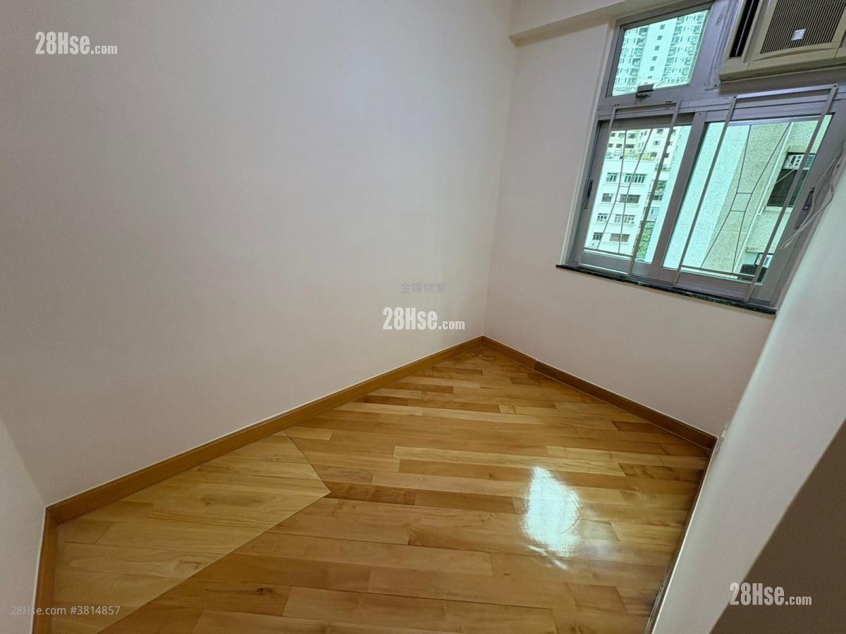 金凤阁 租盘 3 房 , 1 浴室 530 平方尺