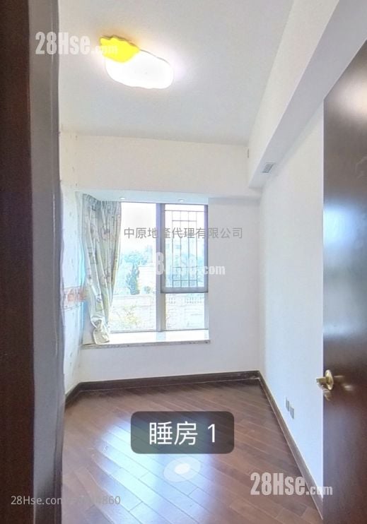 Mayfair By The Sea Rental 1,400 ft²