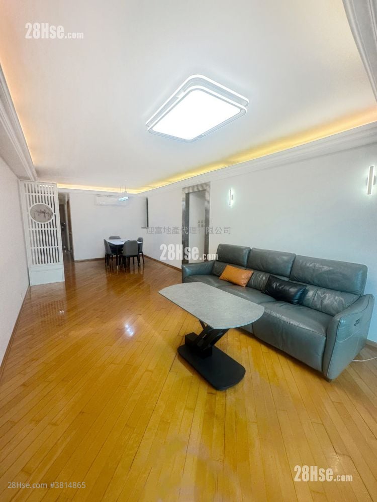 海逸豪园 租盘 4 房 , 2 浴室 1,113 平方尺