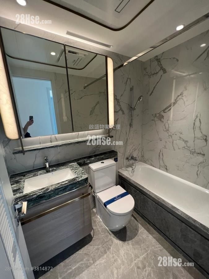 Monaco 售盤 3 房 , 2 浴室 727 平方呎