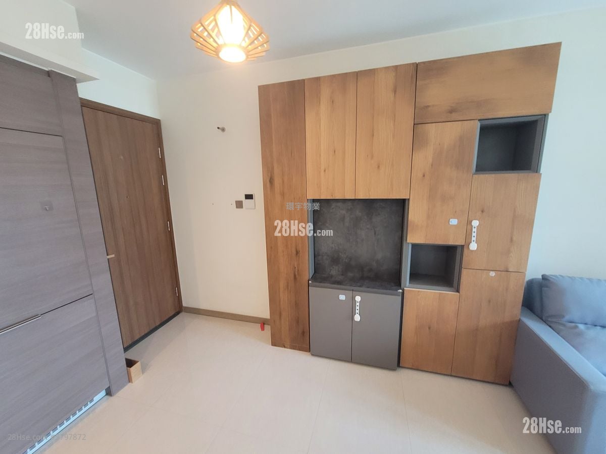 Aurora Rental 2 Bedrooms , 1 Bathroom 443 ft²