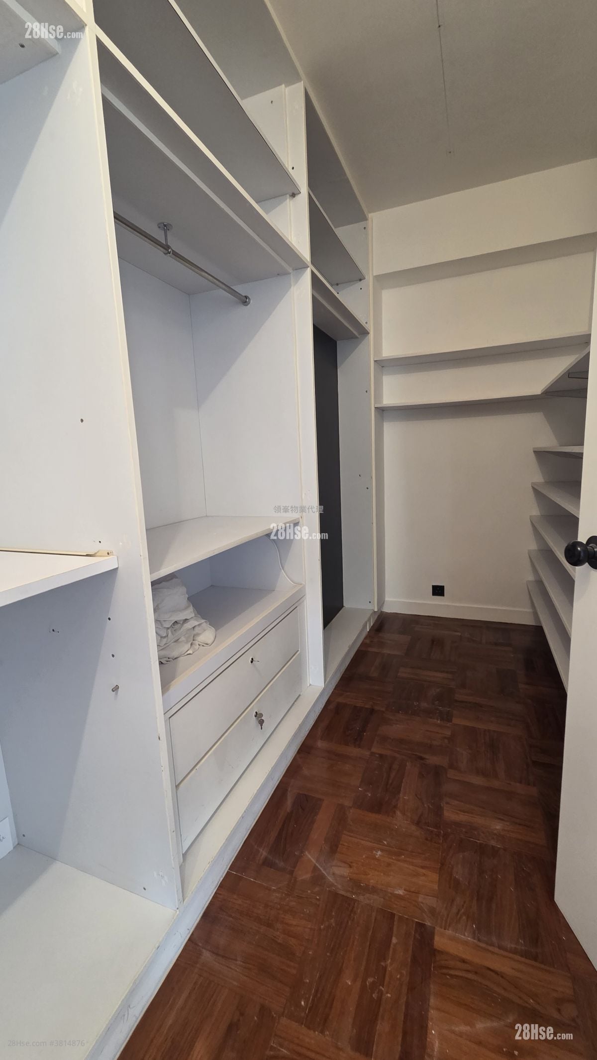 South Bay Towers Rental 3 Bedrooms , 3 Bathrooms 2,143 ft²