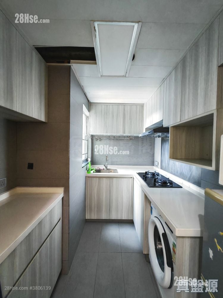 Sereno Verde Sell 3 Bedrooms 598 ft²