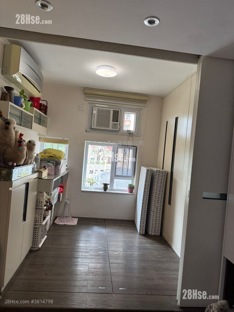 愉田苑 售盘 3 房 , 1 浴室 568 平方尺