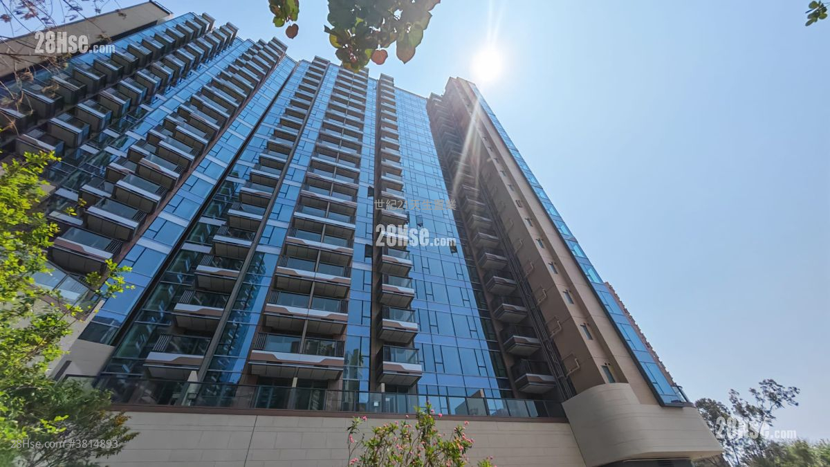 Gold Coast Bay Sell 4 Bedrooms , 3 Bathrooms 312 ft²