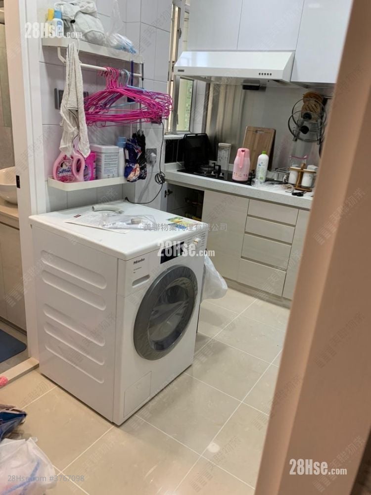 Wo Ming Court Sell 1 Bedroom 530 ft²