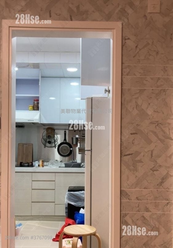 Wo Ming Court Sell 1 Bedroom 530 ft²