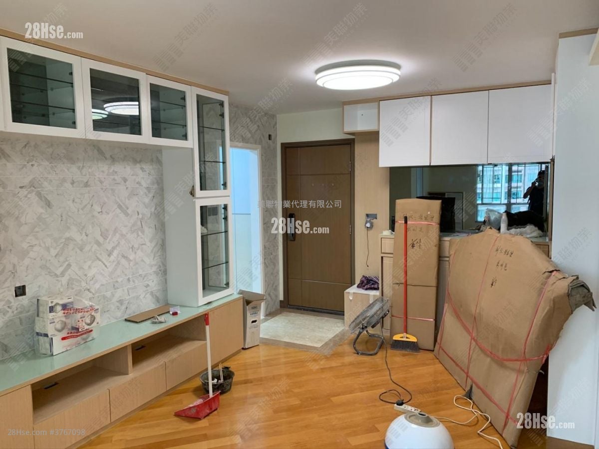 Wo Ming Court Sell 1 Bedroom 530 ft²