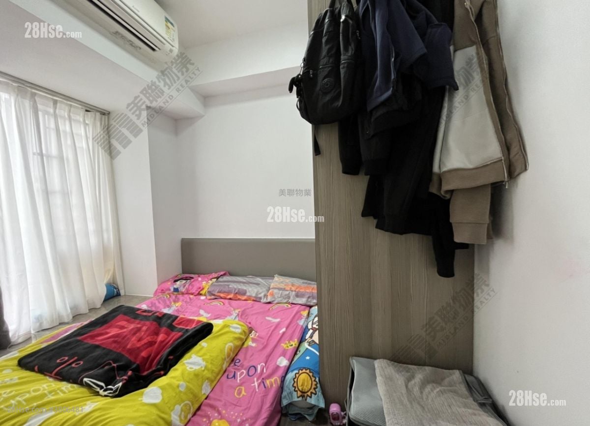 逸峯 租盘 453 平方尺