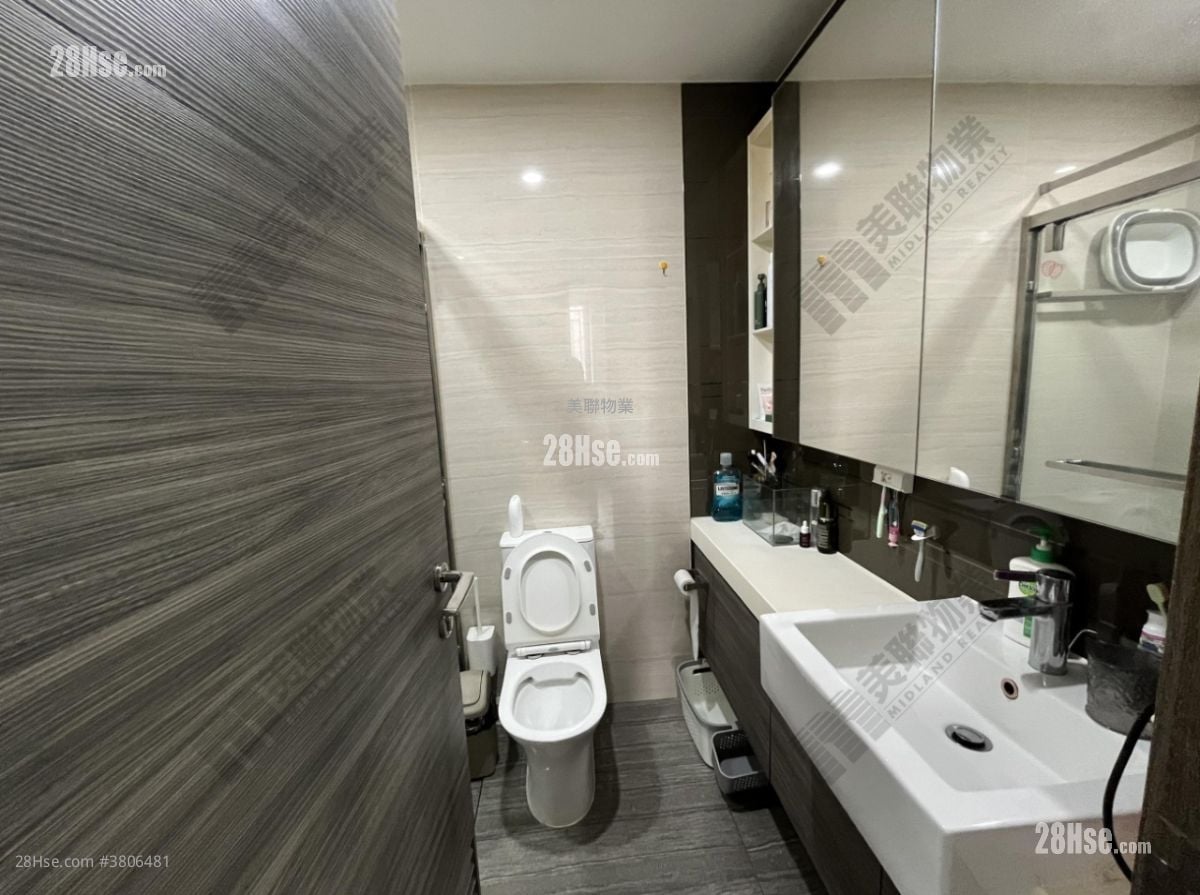 逸峯 租盘 453 平方尺