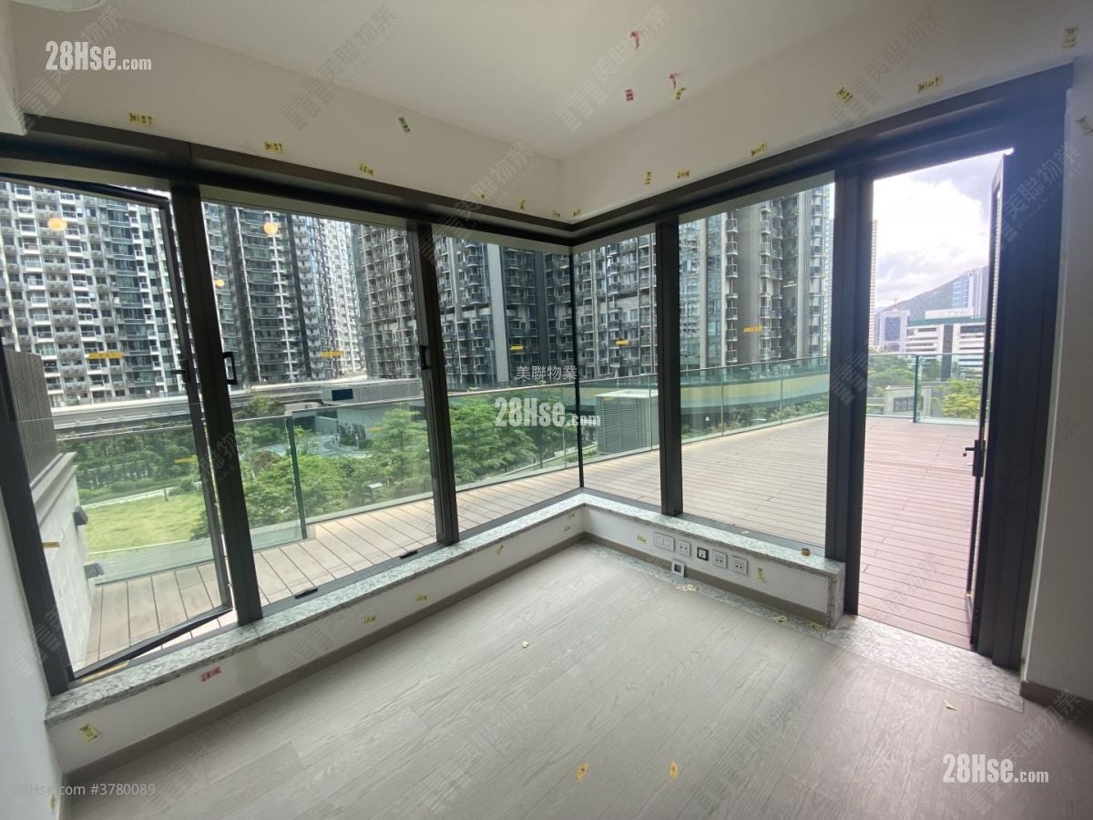 The Southside Rental 3 Bedrooms , 2 Bathrooms 773 ft²