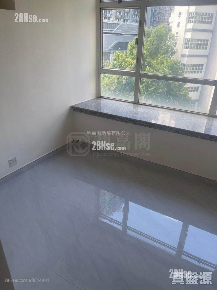 嘉湖山莊 售盤 2 房 446 平方呎