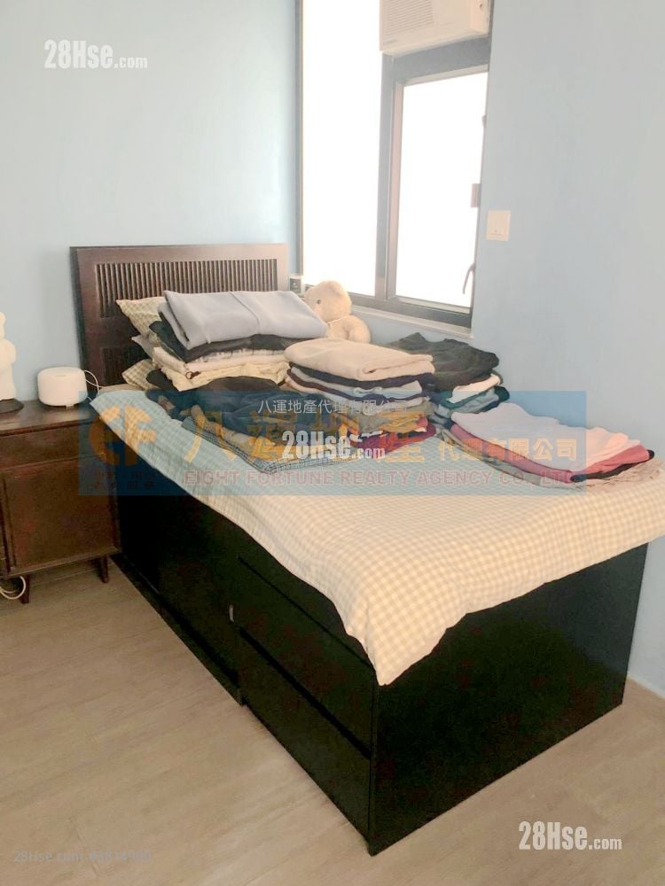 On Ning Building Sell 1 Bedroom 250 ft²