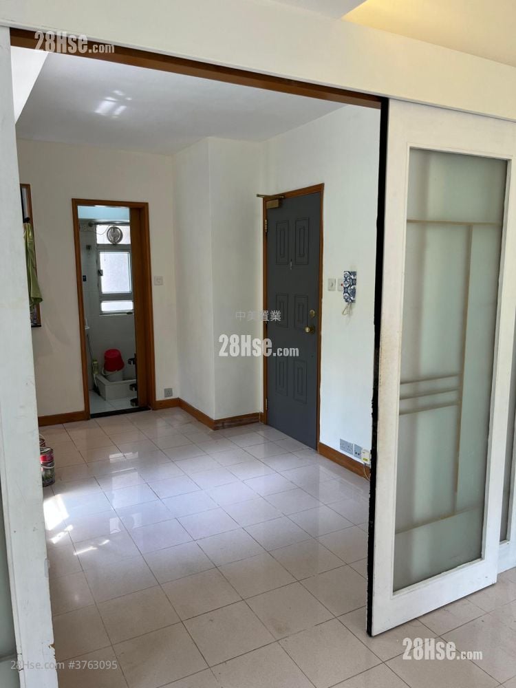 The Jolly House Sell 1 Bedroom , 1 Bathroom 242 ft²