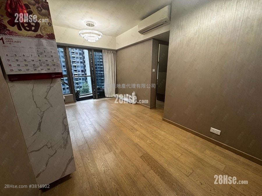 Solaria Sell 3 Bedrooms 597 ft²