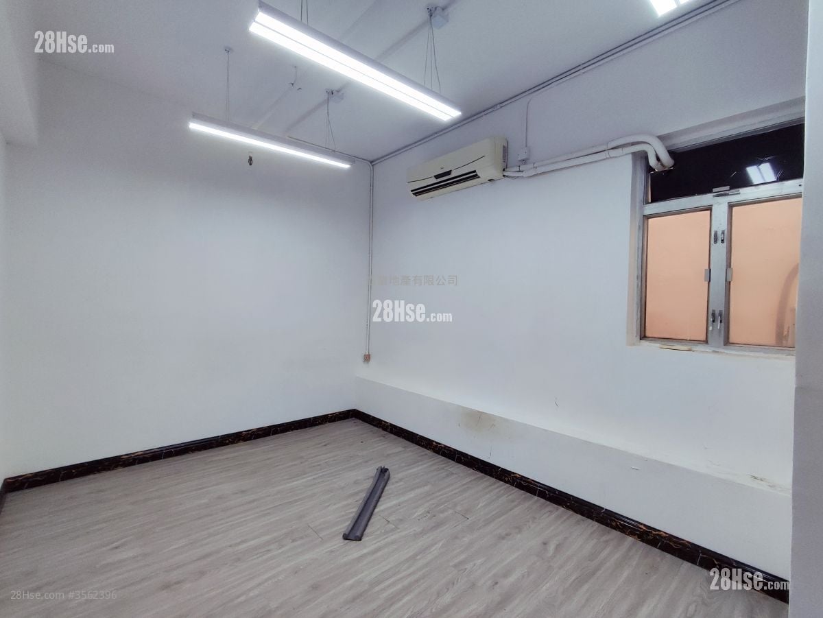 榮盛工業大廈 租盤 280 平方呎